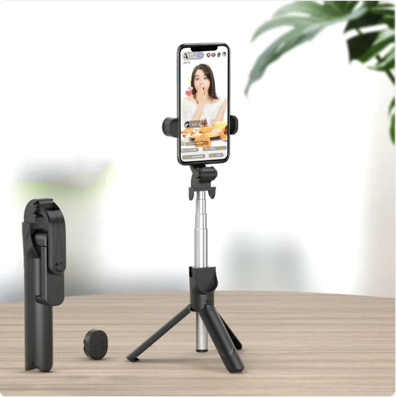 Selfie Stick with Mobile Phone Live Support